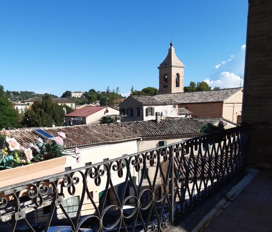 CastelplanioPalazzo Tuemiアパートメント エクステリア 写真